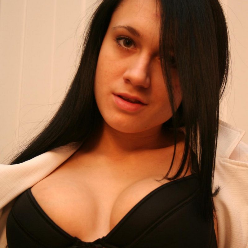 Ferdinanda 34 Escort girl Cameron